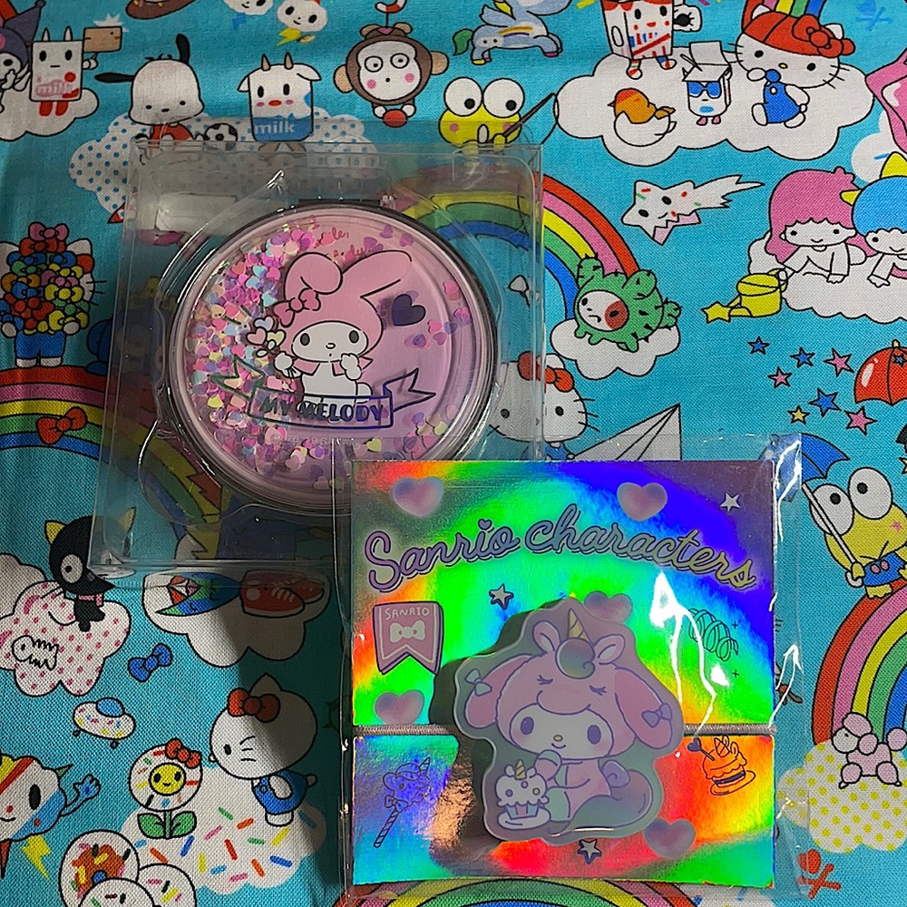 My Melody Compact Mirror with hair tie